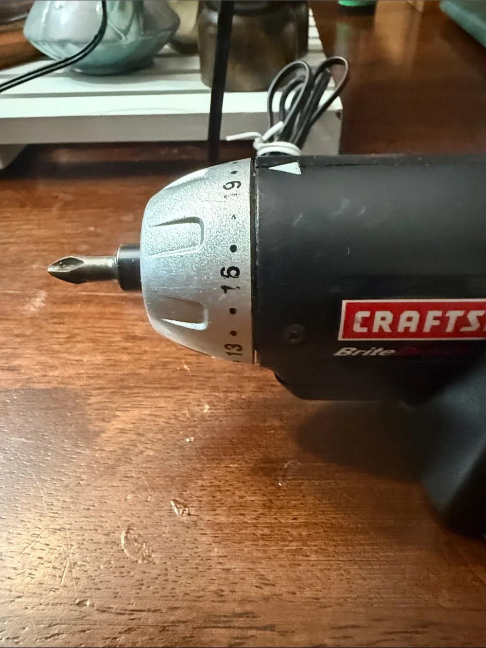 Craftsman 3.6V Cordless Mini Screwdriver in Black and Red